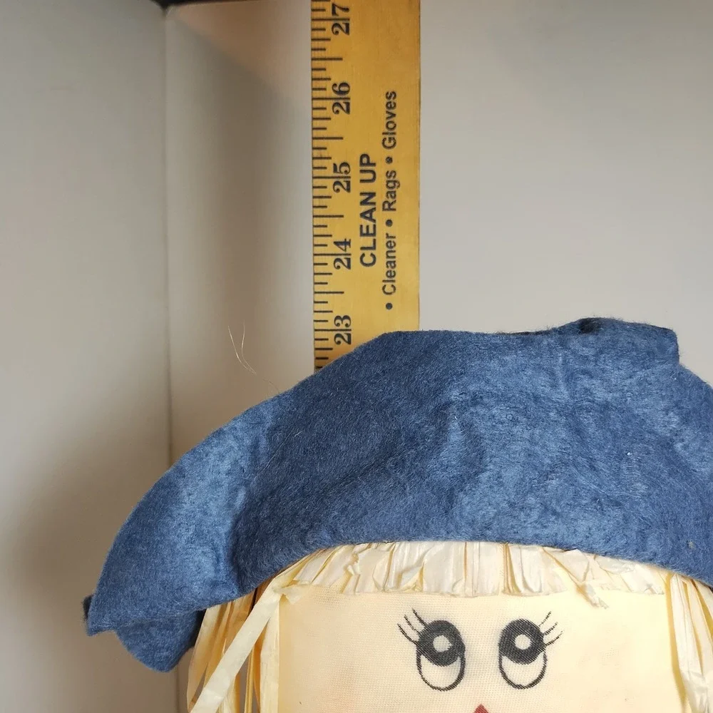 23